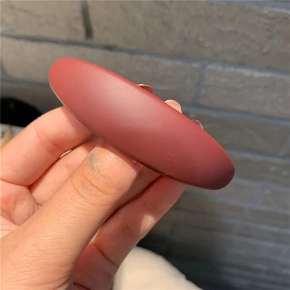 Clip Geometrica Opaca