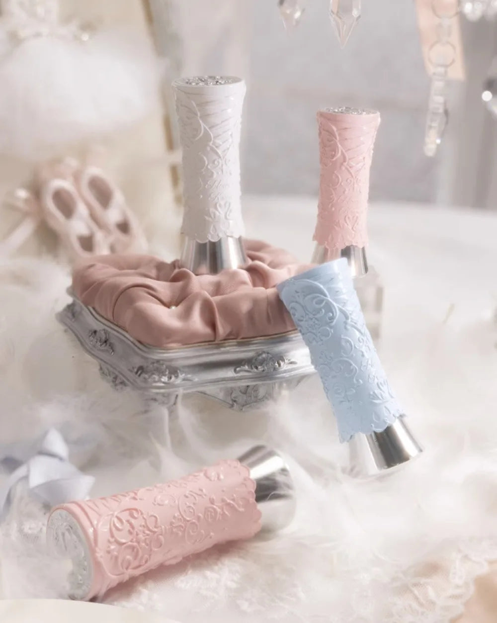 Flower Knows Swan Ballet Shine Lipstick 3.5g