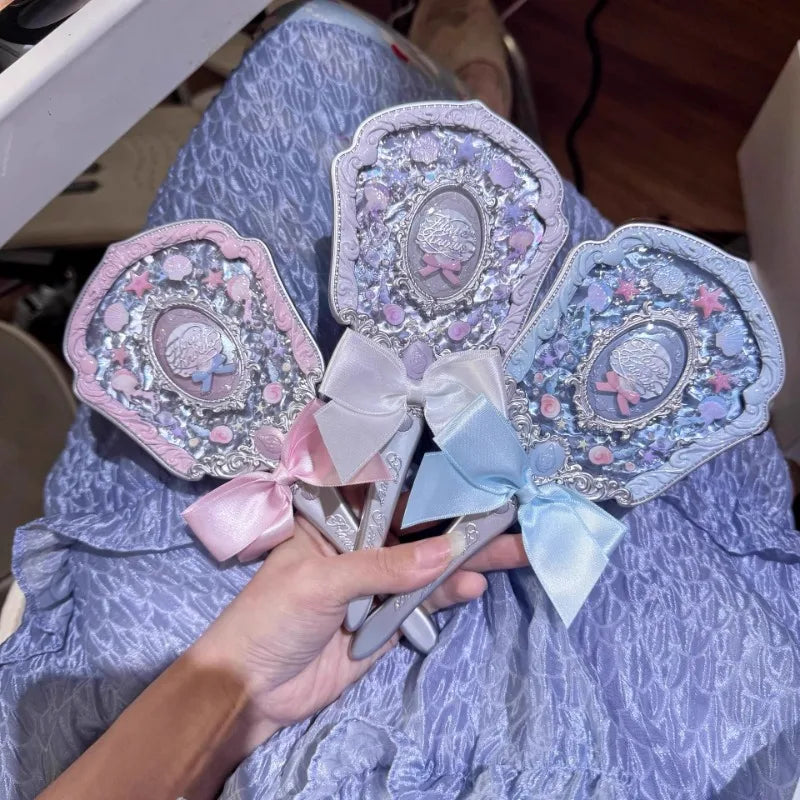 Flower Knows Shell Pearl Collection Handheld Makeup Mirror
