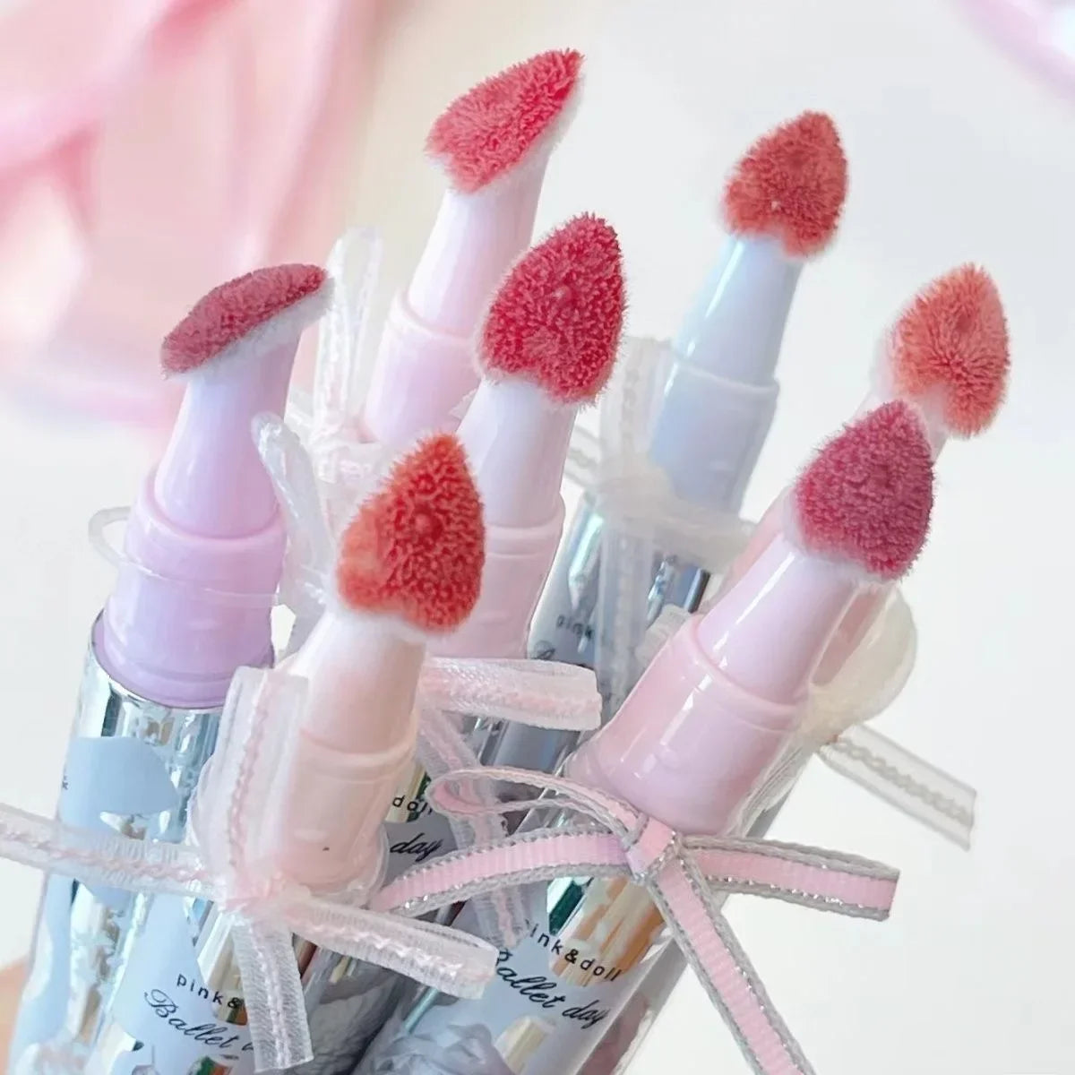 FLORTTE Small Bowknot Series Film-Forming Lip Gloss 1.85g