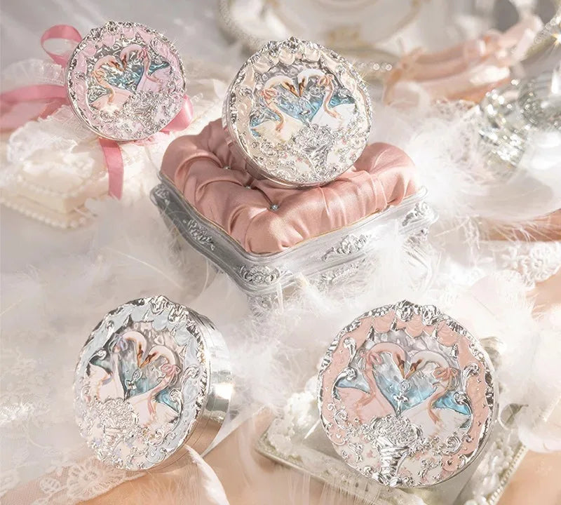 Flower Knows Swan Ballet Velvet Embossed Blush 5g
