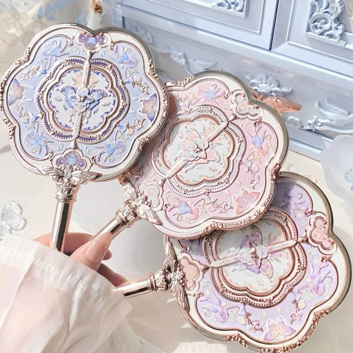 Flower Knows Butterfly Cloud Collar Hand Mirror