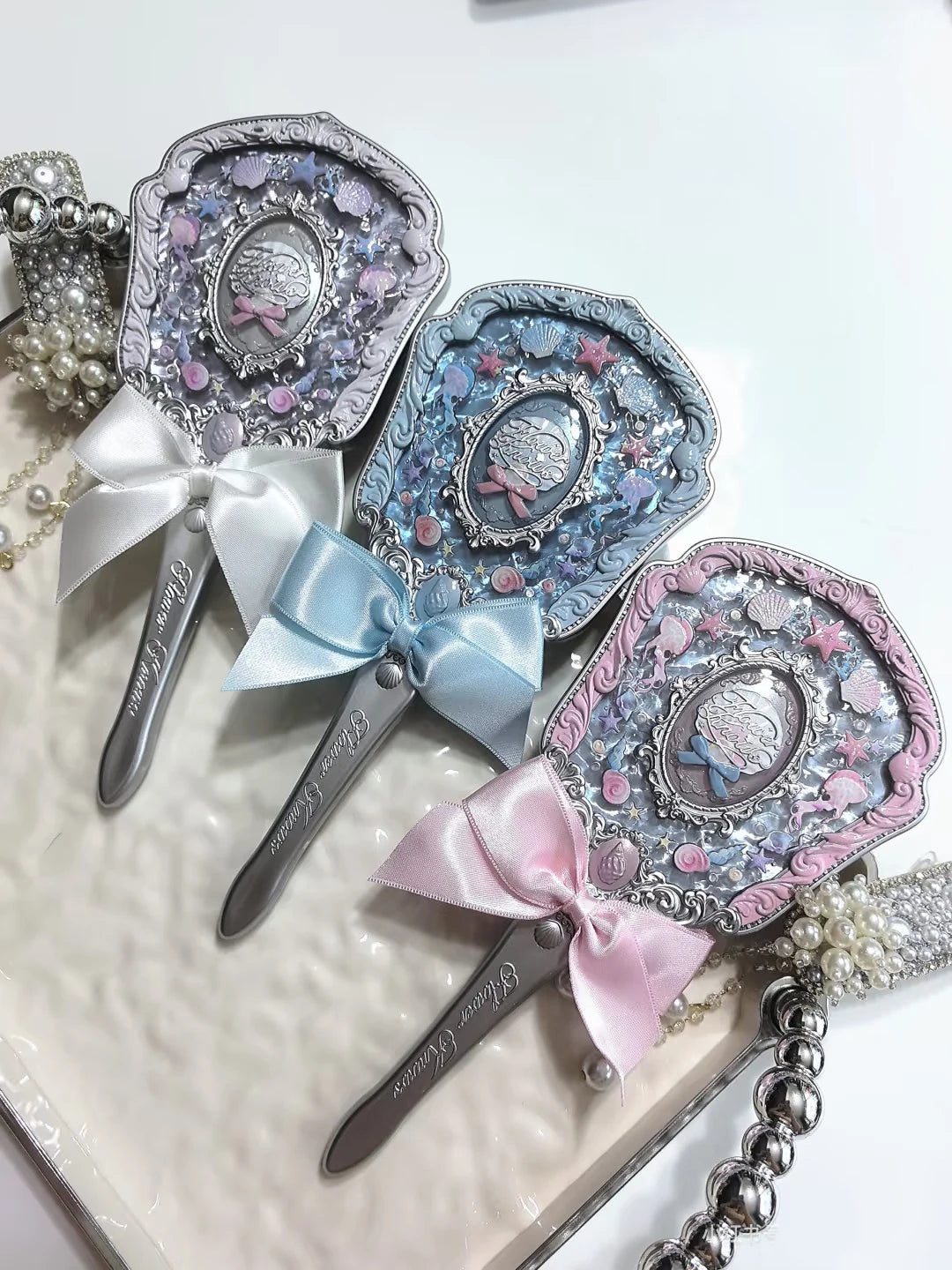 Flower Knows Shell Pearl Collection Handheld Makeup Mirror