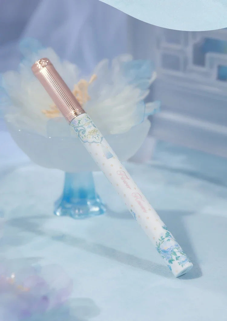 Flower Knows Butterfly Cloud Collar Liquid Eyeliner 0.5ml