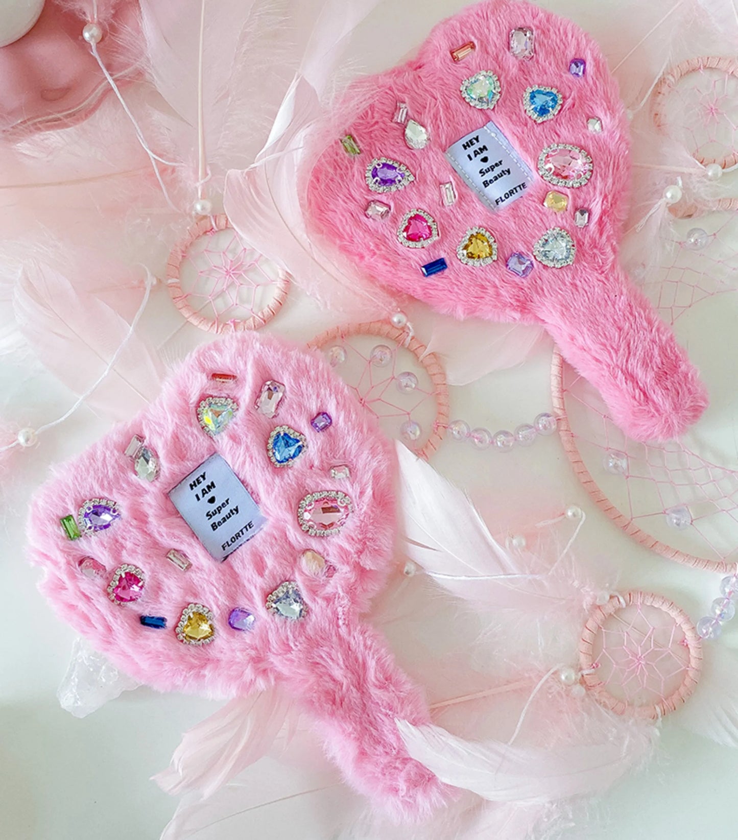 FLORTTE Plush Love Makeup Handle Mirror