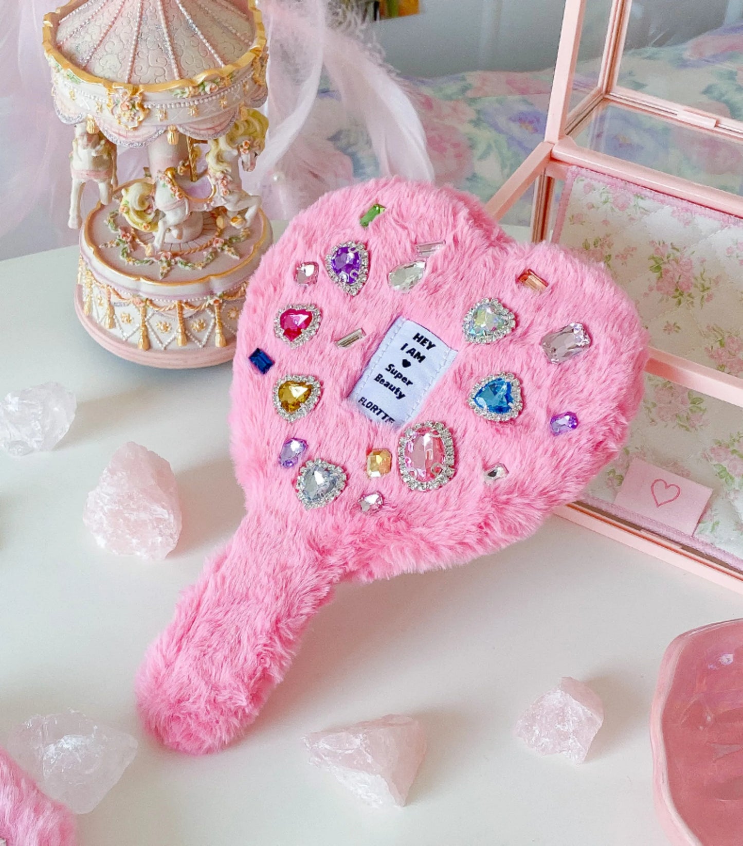 FLORTTE Plush Love Makeup Handle Mirror