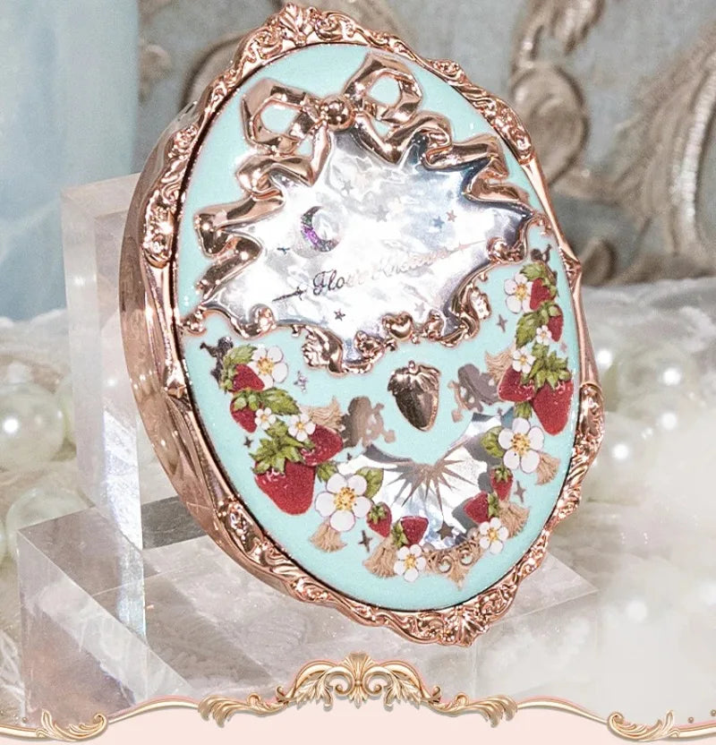 Flower Knows Strawberry Rococo Embossed Blush 5g