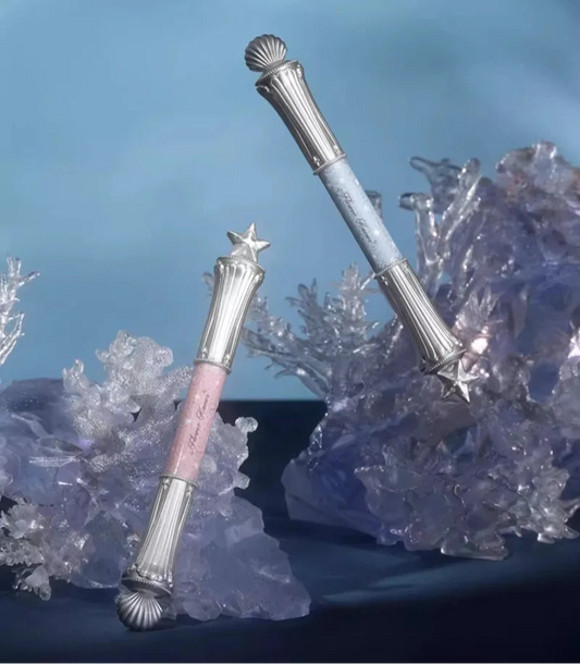 Flower Knows Shell Pearl Double Headed Silkworm Pen 1.13g