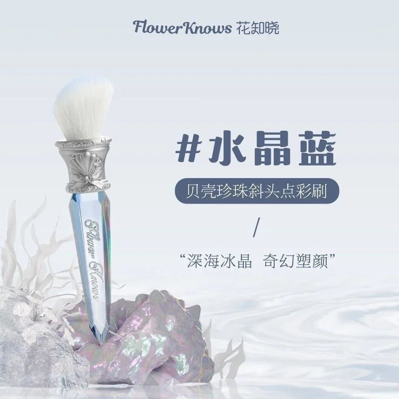 Flower Knows Shell's Jewel Angled Brush