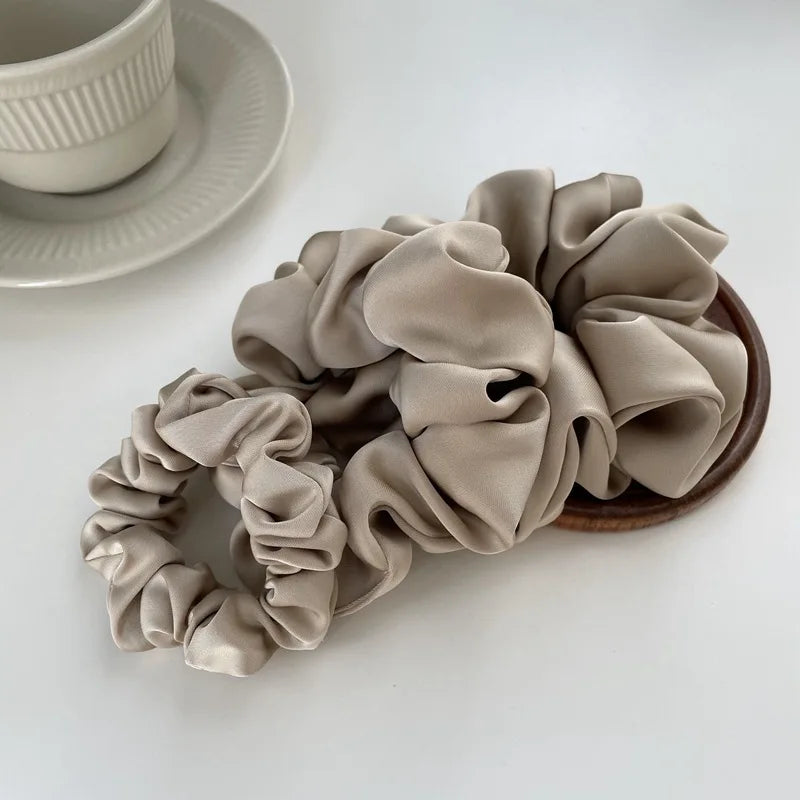 Scrunchies in Raso