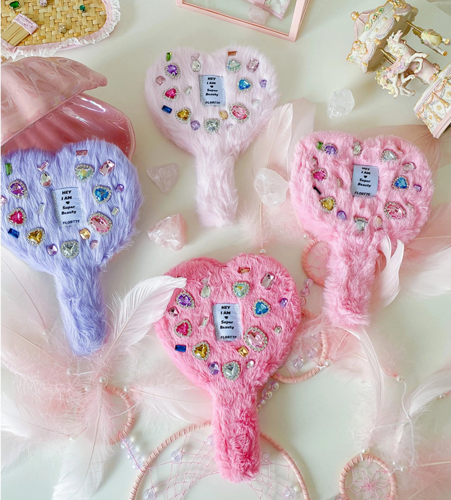 FLORTTE Plush Love Makeup Handle Mirror