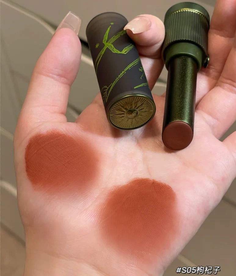 Girlcult Love Story Lip Cream – 4 Collezioni 3.8g