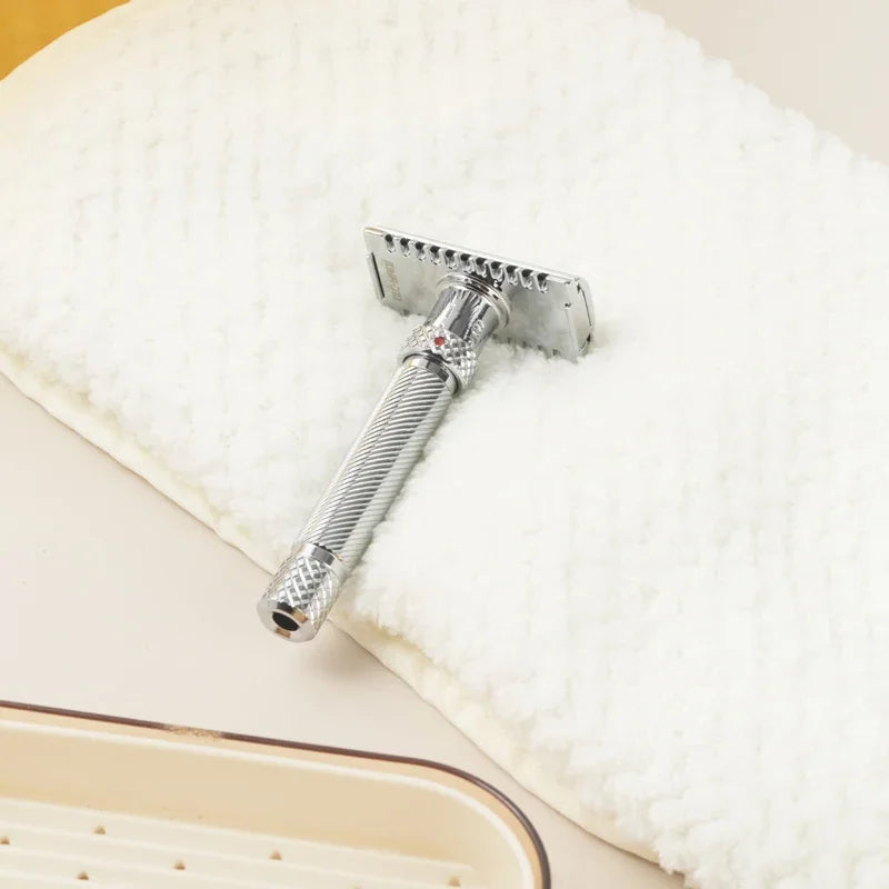 Rasoio di Sicurezza Regolabile – The Final Cut OC